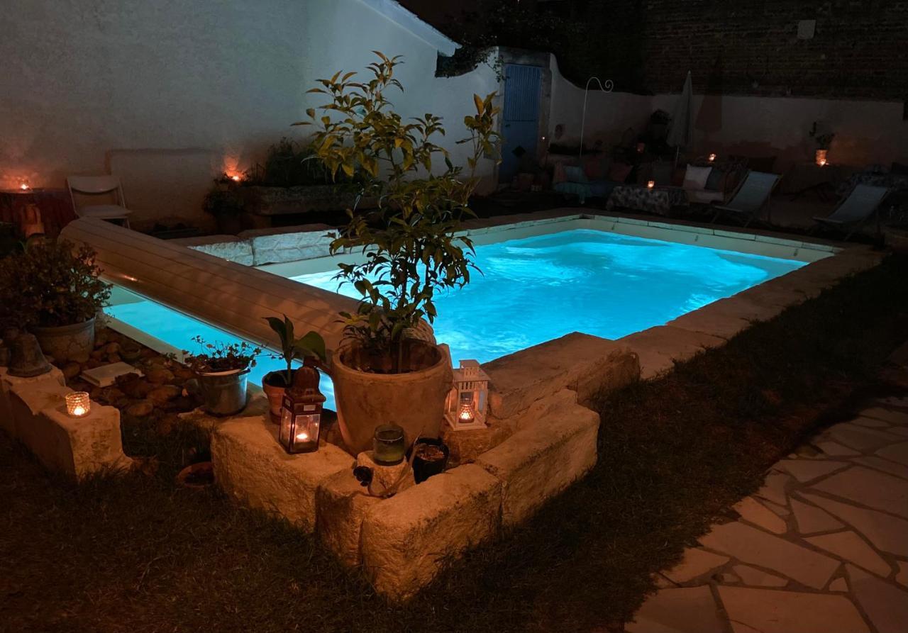 Maison 1823 - Suites De Charme A Garons מראה חיצוני תמונה