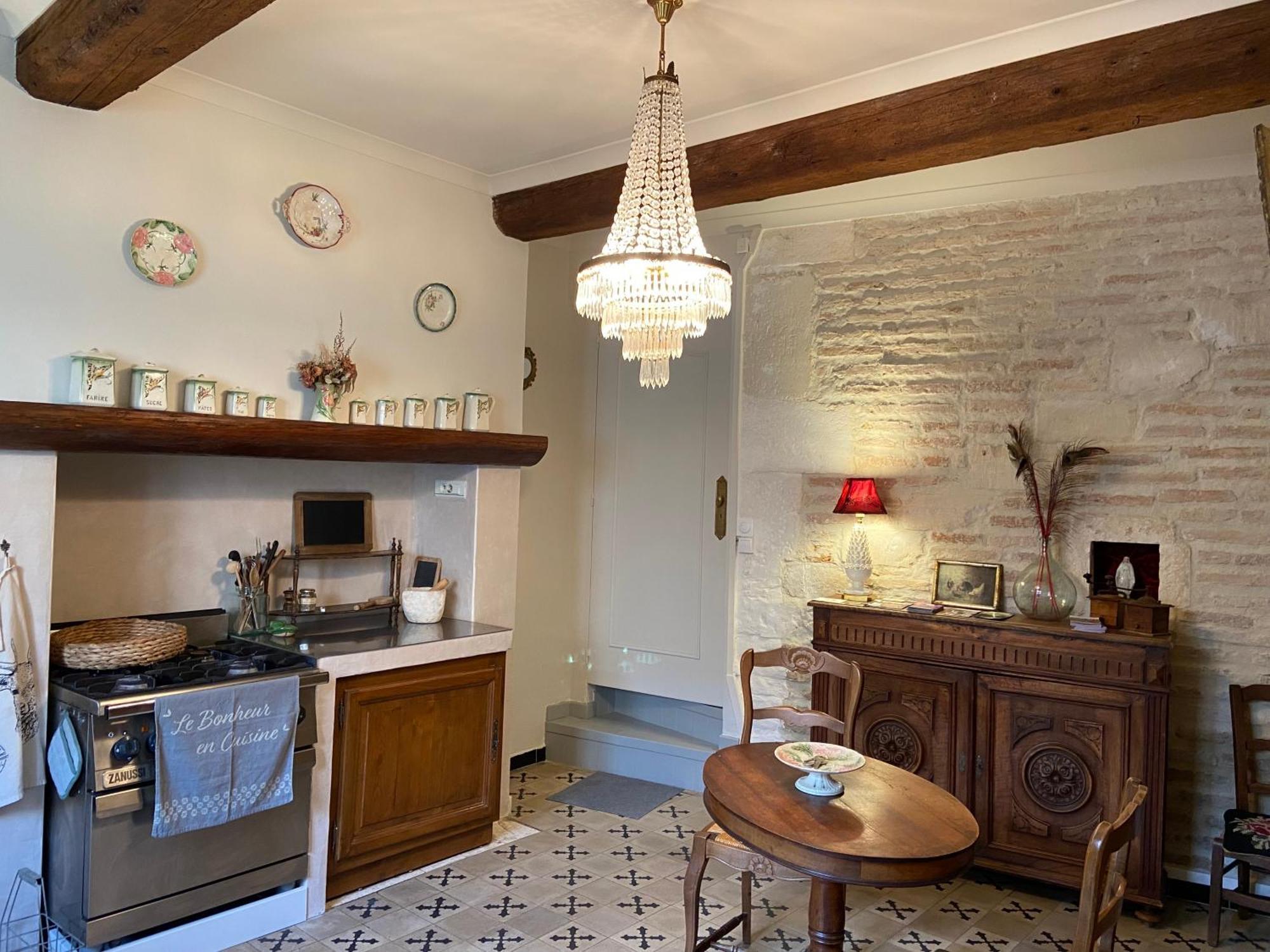 Maison 1823 - Suites De Charme A Garons מראה חיצוני תמונה